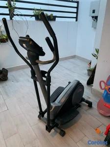 Máquina Elíptica en Venta – Excelente Estado

Se vende elíptica moderna 
