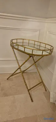 decoración y accesorios - Mesa auxiliar ovalada dorada tope espejo
 4