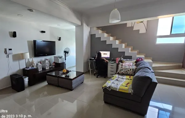penthouses - Apartamento Penhouse de 3 niveles, Frente Mirador Sur (A,N), Distrito Nacional 9