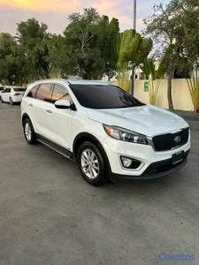 kia sorento lx 2018 clean carfax 