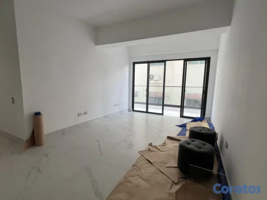 apartamentos - Venta | 2do nivel con terraza en Evaristo Morales 3