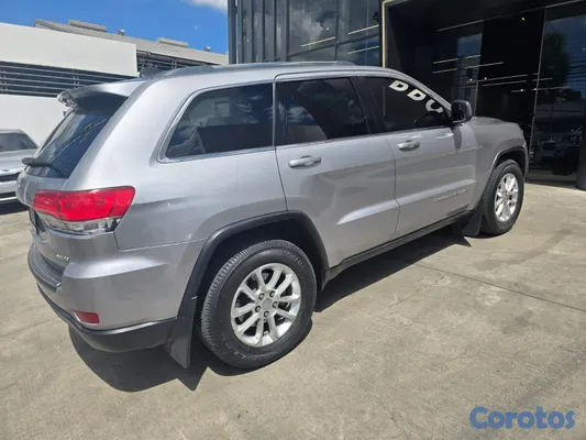 jeepetas y camionetas - Jeep Grand cherokee Laredo 2914  6