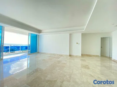 Apartamento ubicado en un piso Alto