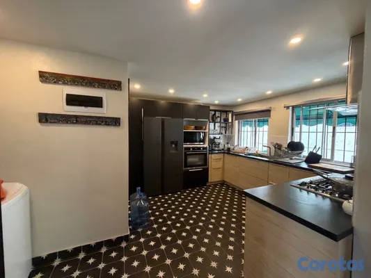 apartamentos - vendo PH en el cacique dos habitaciones 2.5 baños parqueo terraza con Jacuzzi  11