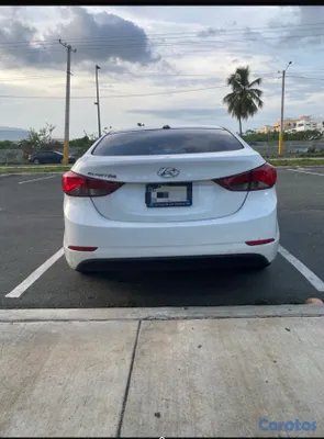 carros - vendo Hyundai Elantra version America $580,00 2