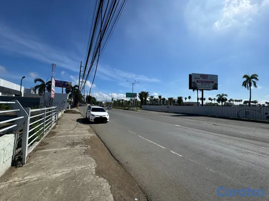 solares y terrenos - Solar Comercial En Venta Frente A Terranova Estate 7