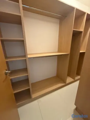 apartamentos - vendo en el millón piso 4 tres habitaciones con su baño balcón dos parqueos serv 9