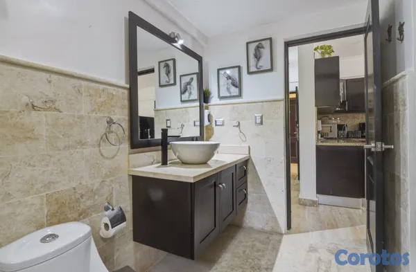 apartamentos - SALE BY OWNER | FULLY TURNKEY 2BR/2BA CONDO AT GRA 15