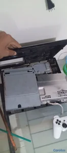 se vende PS3 para piezas y un control q si funciona 