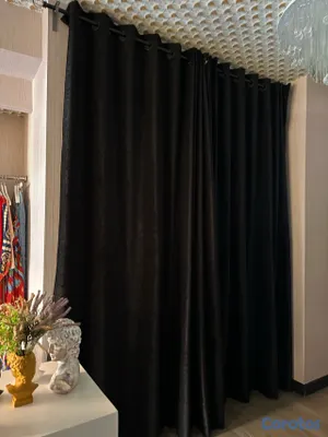 salud y belleza - cortinas negras  2