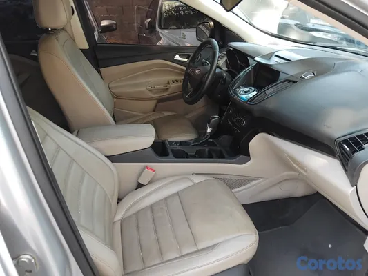 jeepetas y camionetas - FORD ESCAPE TITANIUM  2