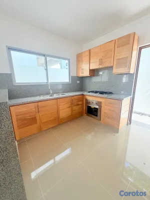 casas - Autopista de San Isidro, Brisa Oriental
🏡 Casa de 2 niveles + acceso al techo 14