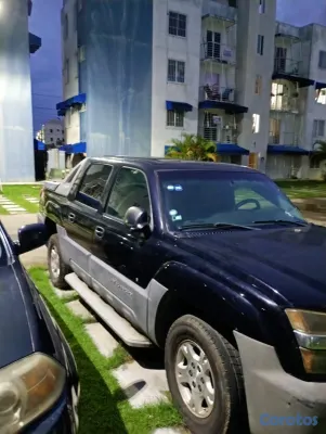 jeepetas y camionetas - VENDO ESTA GUAGUA CHEVROLET (NEGOCIABLE)  4