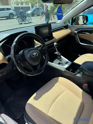 jeepetas y camionetas - TOYOTA RAV4 XLE 4WD 2021. 3
