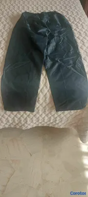 ropa para hombre - impermeable para la lluvia. incluye capucha y pantalón. 3