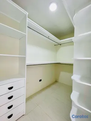 casas vacacionales y villas - CASA FAMILIAR EN VENTA EN LA ROMANA, EN UN RESIDENCIAL EXCLUSIVO 
 7