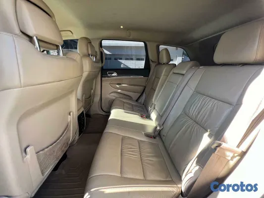 jeepetas y camionetas - chevolet silverado 2020 6