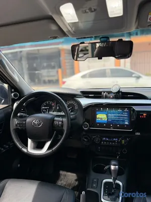 jeepetas y camionetas - Toyota Hilux SRV 2025 12