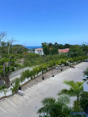 apartamentos - RENTO AMPLIO APARTAMENTO FRENTE AL MAR 8