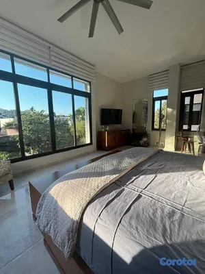 casas - Casa de 4 habitaciones 4 baños en alquiler en Viej 16