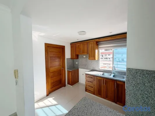 apartamentos - Apartamento en alquiler en Evaristo Morales 4