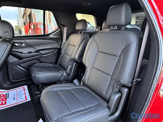 jeepetas y camionetas - 2023 CHEVROLET TRAVERSE LT ACLOUTH 6