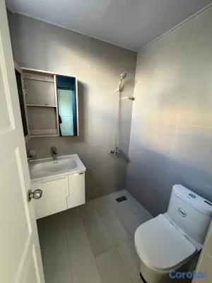 apartamentos - en renacimiento, entre 27 de febrero y Rómulo Betancourt 
 5