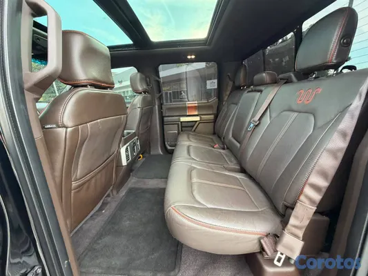jeepetas y camionetas - 2016 Ford F150 Doble Cabina King Ranch - Clean Car 11