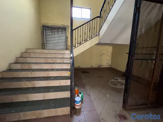 otros inmuebles - Edificio de 3 Niveles en Venta en el Centro de San 7