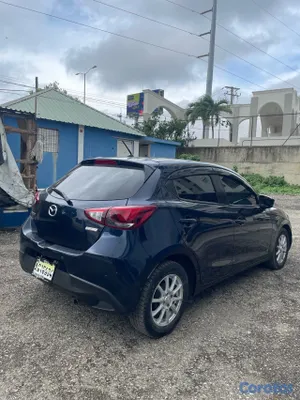 carros - Mazda Demio 2019 4