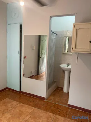 habitaciones y viviendas compartidas - Habitacion Independiente Urb. Fernandez 4