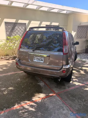jeepetas y camionetas - Nissan X-Trail 2.5 2006 – Excelente condición / Motor a toda prueba
 2