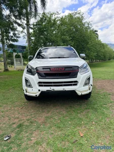 Isuzu dmax 2020 mecánica 4x4 