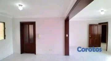 Apartamento en Alquiler en el Viejo Arroyo Hondo 2 habitaciones 2 baños 1 parq