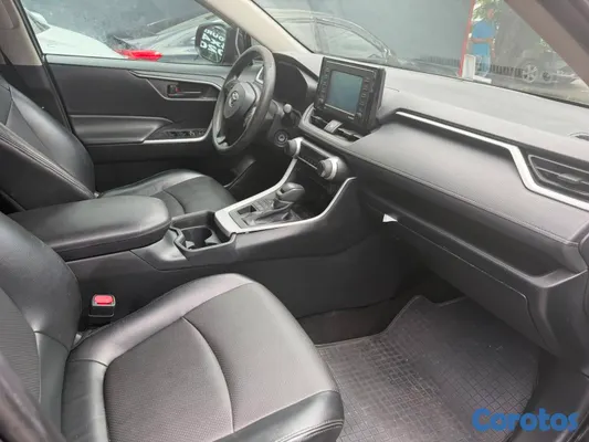 jeepetas y camionetas - toyota rav4 2020 4