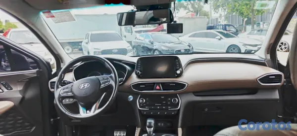 jeepetas y camionetas - JEEPETA HYUNDAI SANTA FE 2020 DIESEL  8