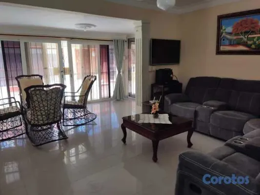 casas - Se vende Casa de 3 Habitaciones, Ensanche Isabelit 3