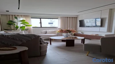Alquiler amueblado de 3 habitaciones en Renacimiento
