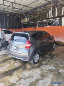  Nissan Note 2018 Negociable 