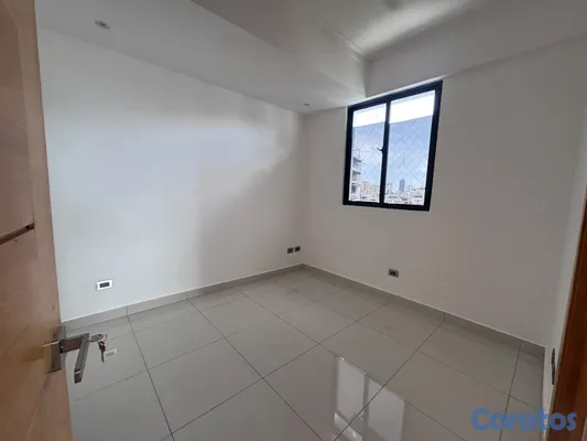 apartamentos - vendo mirador norte tres habitaciones con su baño balcón tres parqueos servicio  4