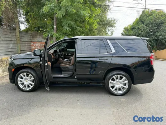 jeepetas y camionetas - chevolet tahoe 2024 duramax  10