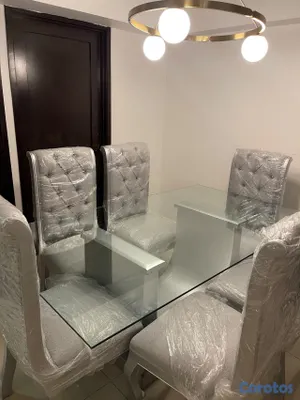 muebles y colchones -  veneno de comedor de 6 sillas. aún con su plásticos  2