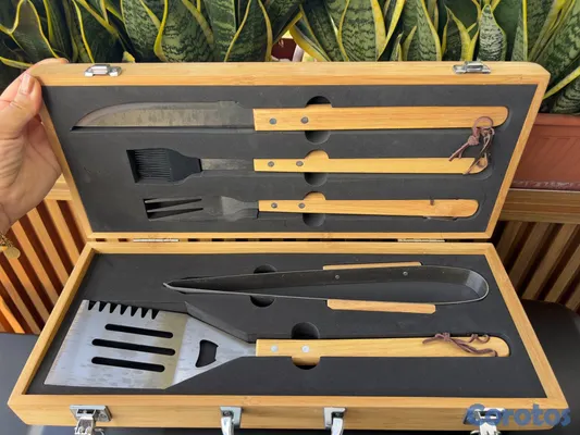 cocina - BBQ a gas Char-Broil Classic + tanque de Gas y set 3