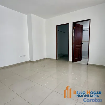 apartamentos - Apartamento en Alquiler – Tercer Piso, Ubicado en  6