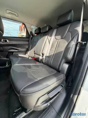 jeepetas y camionetas - Kia Sorento LX 2021 11