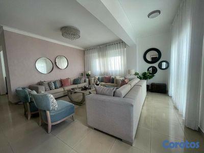 Apartamento en Urbanización Real