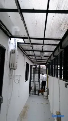casas - Casa de 3 habitaciones 3 baños en venta en Av. Rep 2