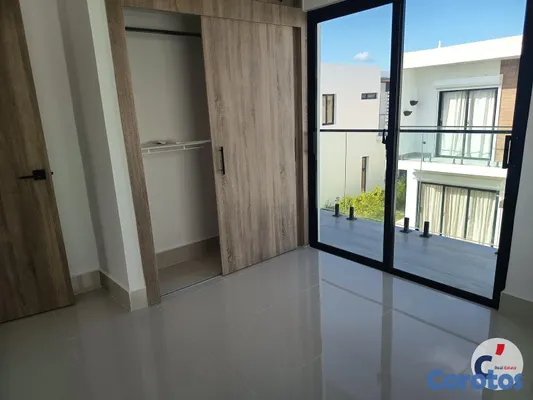 casas - AMPLIA Y ESPACIOSA VILLA PARA RENTA EN PASEO DEL S 20