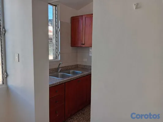 apartamentos - ALQUILER DE APTO. AV. INDEPENDENCIA CON LINCOLN 3