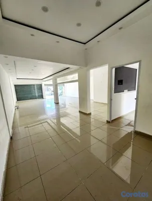 oficinas y locales comerciales - LOCAL COMERCIAL  4